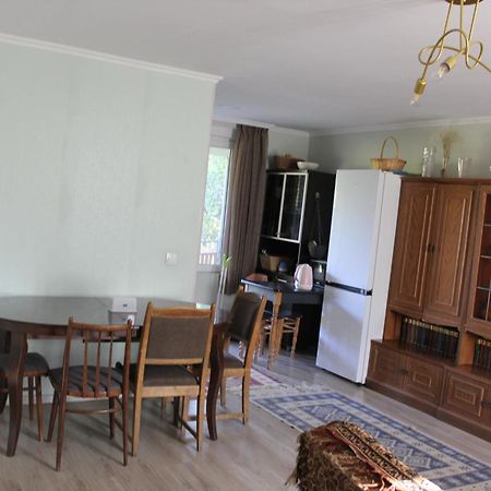 Appartamento Nunuka House Tserovani Esterno foto